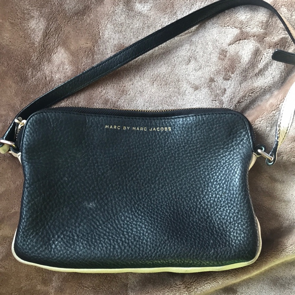 Authentic marc by marc jacobs adjustable crossbody